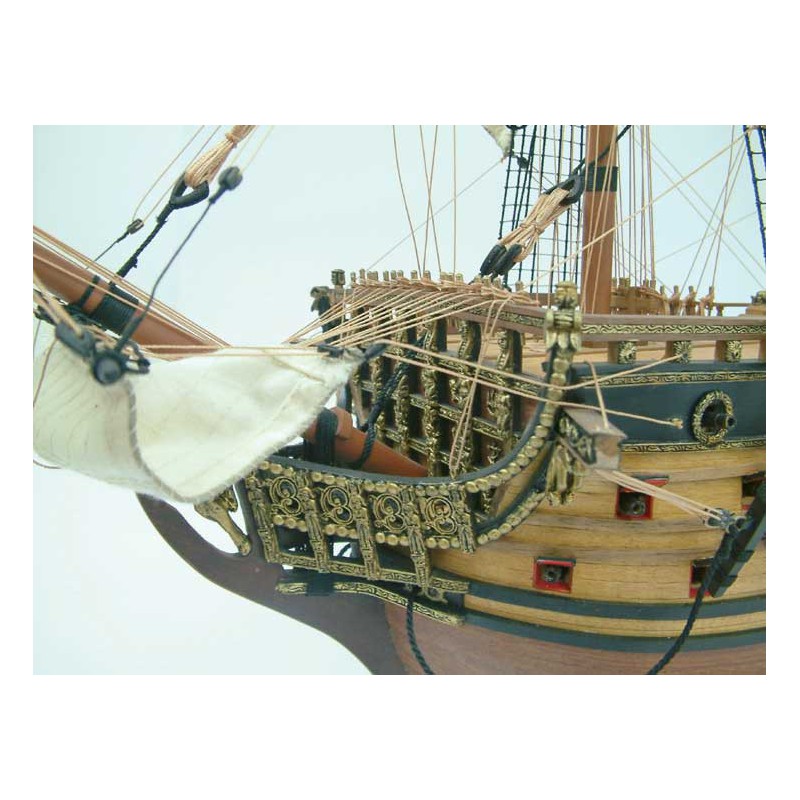 H.M.S. Prince Musee | Scientific-MHD