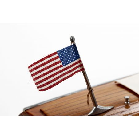 Phantom RC 1/15 radio -controlled electric boat | Scientific-MHD Phantom RC 1/15 radio -controlled electric boat | Scientific-MHD