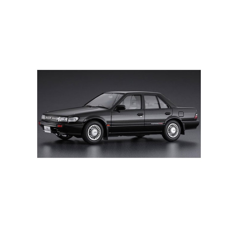 Nissan BlueBird 1/24 plastic car cover | Scientific-MHD