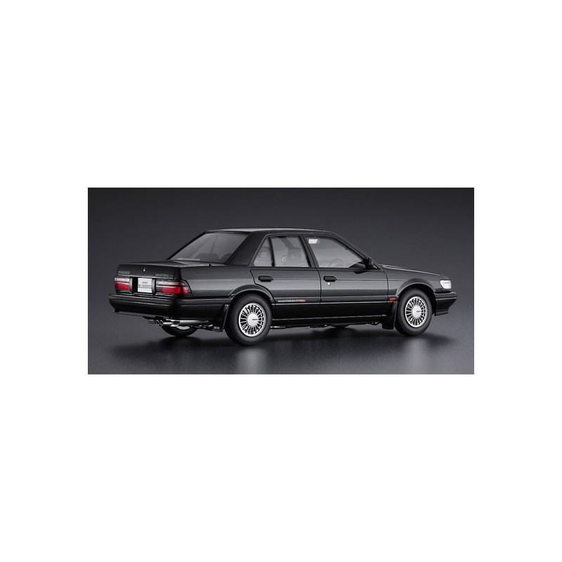 Nissan BlueBird 1/24 plastic car cover | Scientific-MHD