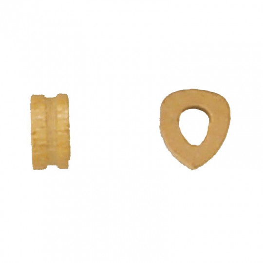 Boat licks mocking pulley...