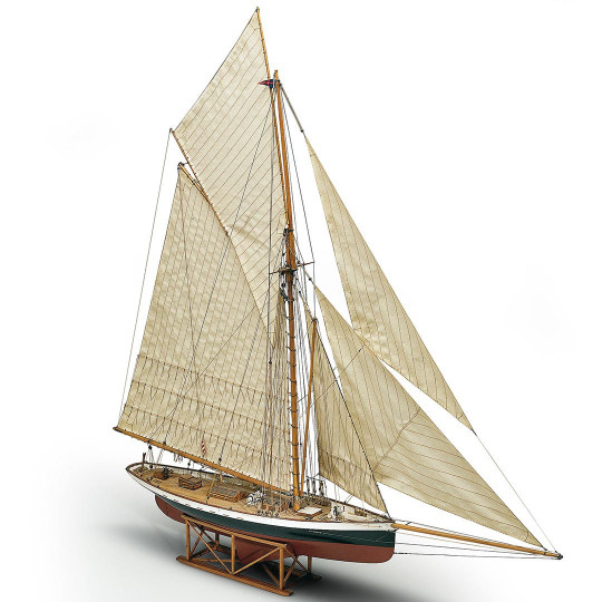 Static boat PURITAN 1/50