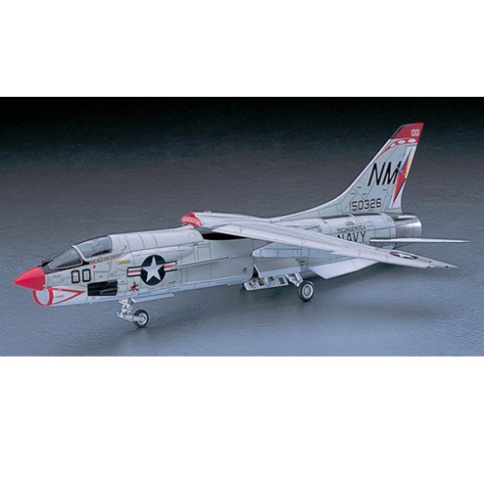 F-8E plastic plane model 1/48 F-8E plastic plane model 1/48 | Scientific-MHD