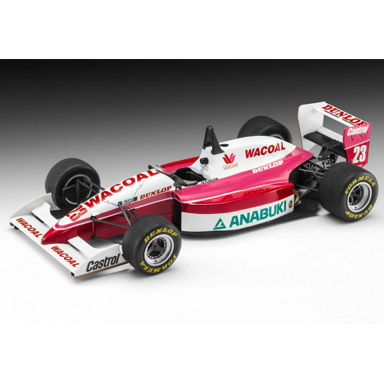 Wacoal Dunlop Lola T90-50 1:24 plastic model car Wacoal Dunlop Lola T90-50...