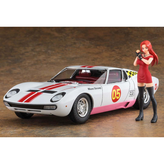 Lamborghini Miura P400 plastic model car with Mikumo Shiranagi 1:24 figure Lamborghini Miura P400...