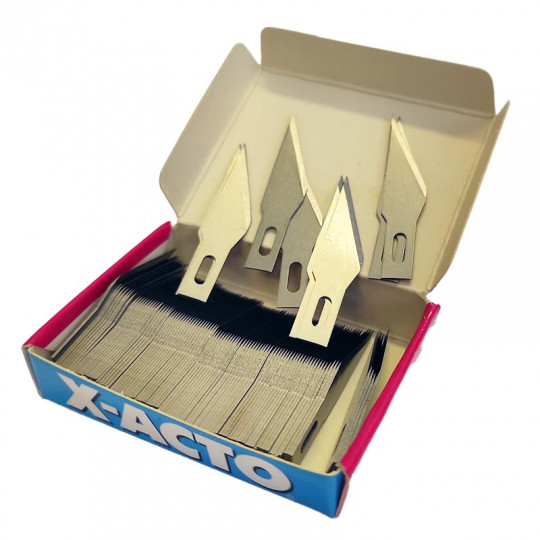 Model knife Box of 100...