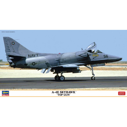 Plastic model aircraft A-4E Skyhawk 'Top Gun' 1:48 Plastic model aircraft A-4E...