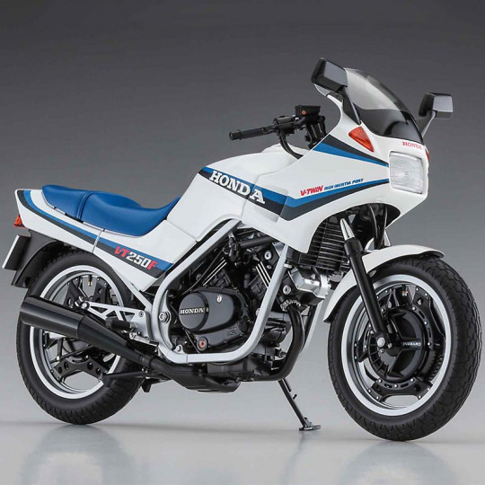 Plastic model motorcycle Honda VT250F (MC08) 1984 BK14 1:12 Plastic model motorcycle...