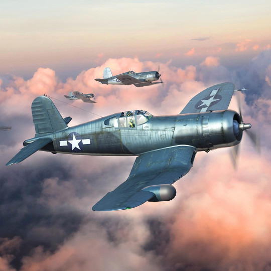 Plastic model aircraft F4U-1A/2 1:48 Plastic model aircraft...