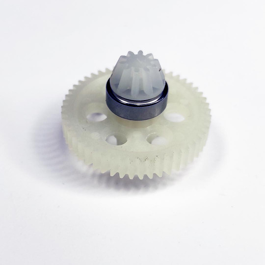 Central plastic crown part...