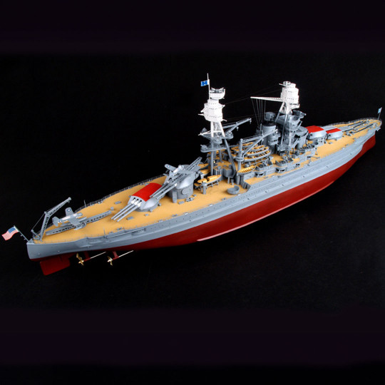 Plastic boat model 2.4g R/C USS Arizona BB-39 1941 Plastic boat model 2.4g R/C...