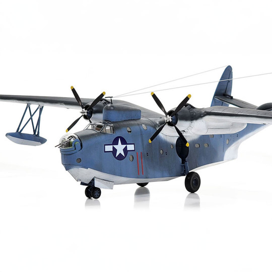 Plastic model aircraft USN PBM-5A Mariner 1:72 Plastic model aircraft USN...