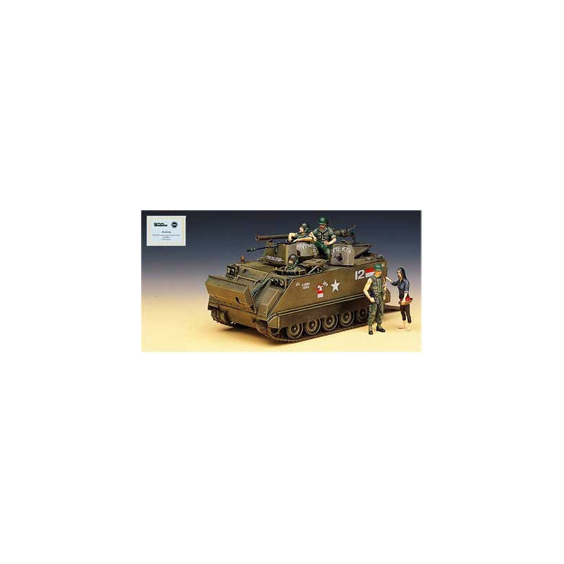 Plastic tank model M-113A1 Vietnam version 1/35 | Scientific-MHD