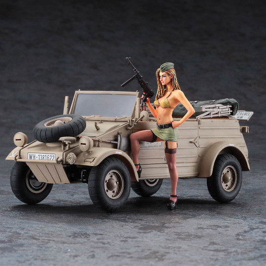 Plastic model car Pkw.K1 Kübelwagen Type 82 (balloon tires) with figure 1:24 SP473 Plastic model car Pkw.K1...