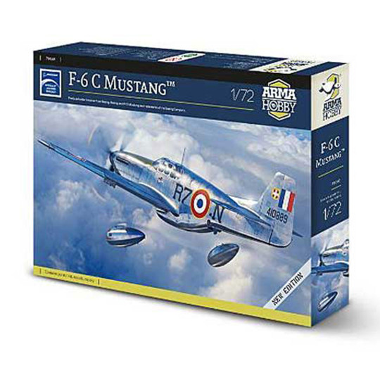 F-6C Mustang plastic model aircraft 1:72 F-6C Mustang plastic model...
