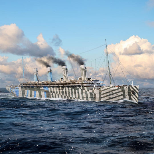 Olympic 1:700 plastic model...