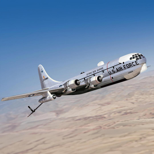 Plastic model aircraft USAF KC-97L Stratofreighter 1:144 Plastic model aircraft USAF...