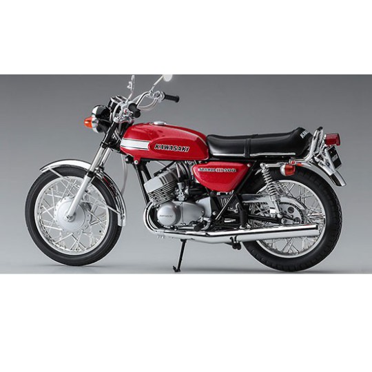 Kawasaki 500-SS/Mach III plastic motorcycle model Kawasaki 500-SS/Mach III plastic motorcycle model | Scientific-MHD