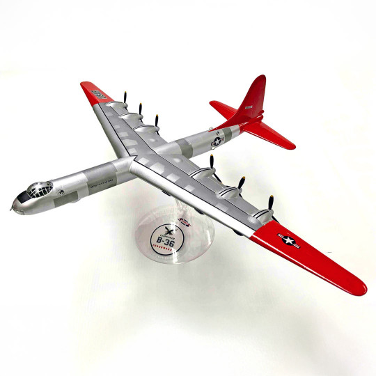 Plastic model aircraft B-36...