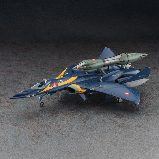 Plastic model TV series Macross Plus YF-21 with Fast Pack & Fold Booster 1:72 Plastic model TV series...