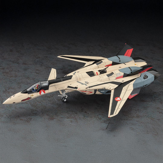 Plastic model TV series Macross Plus YF-19 with Fast Pack 1:48 Plastic model TV series...