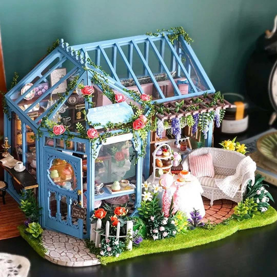 3D Puzzle miniature house...