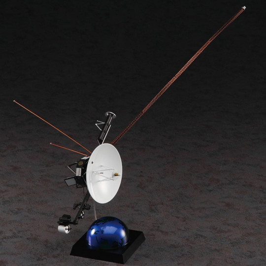 Plastic model of VOYAGER...