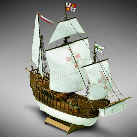 Santa Maria static boat