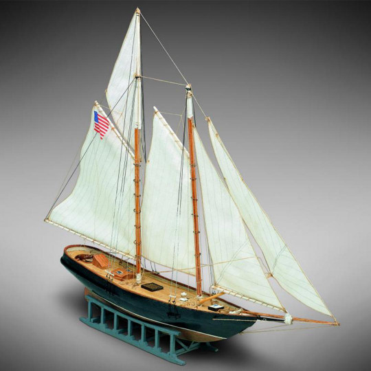 AMERICA static boat