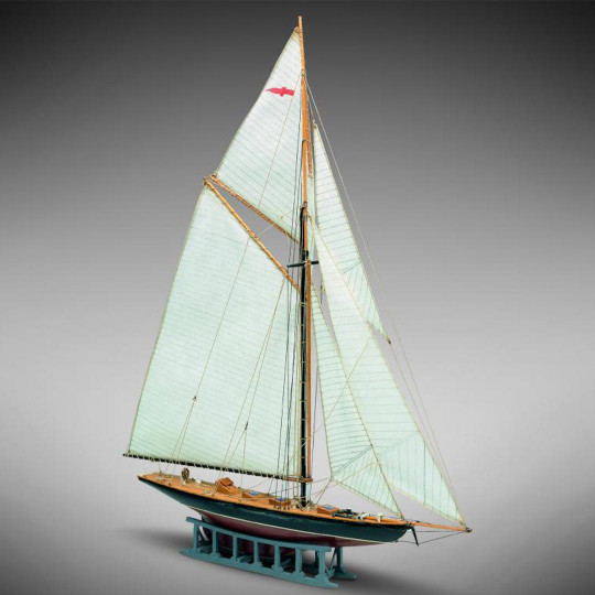 Britania static boat