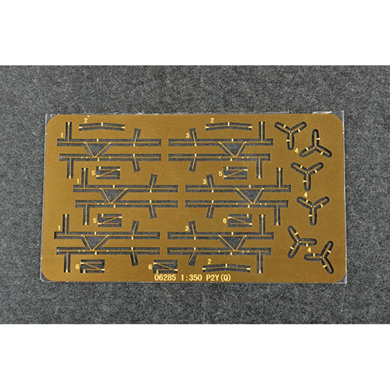 P2Y 1/350 plastic boat model | Scientific-MHD