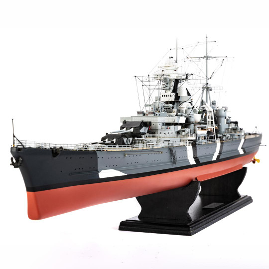 Model wood cruiser Prinz...