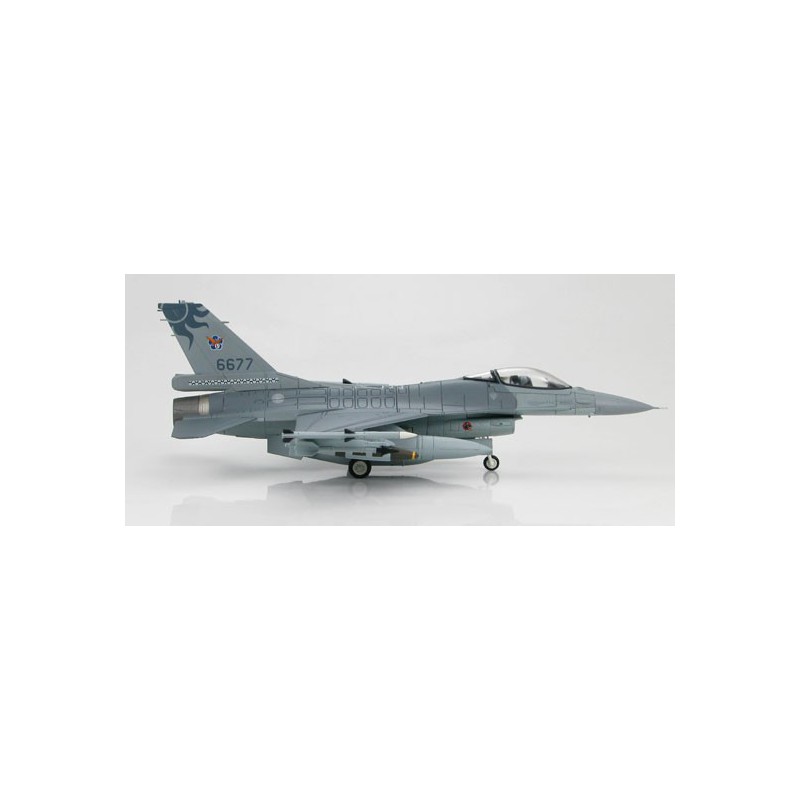 Miniature of plane Die Cast at 1/72 F-16A FF 6677 ROC AF 1/72 | Scientific-MHD