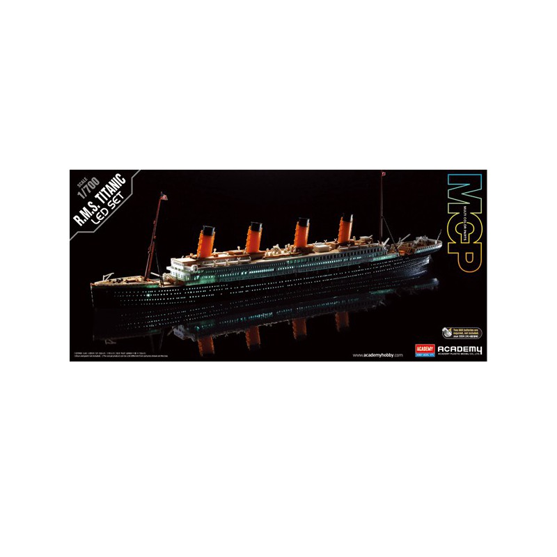 R.M.S. Titanic + 1/700 LEDs | Scientific-MHD