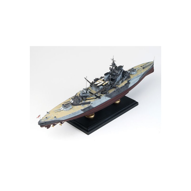 H.M.S. Warspite Queen Elizabet | Scientific-MHD