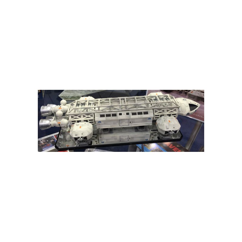 Eagle 1 Cosmos 1999 1/72 tvle plastic model | Scientific-MHD