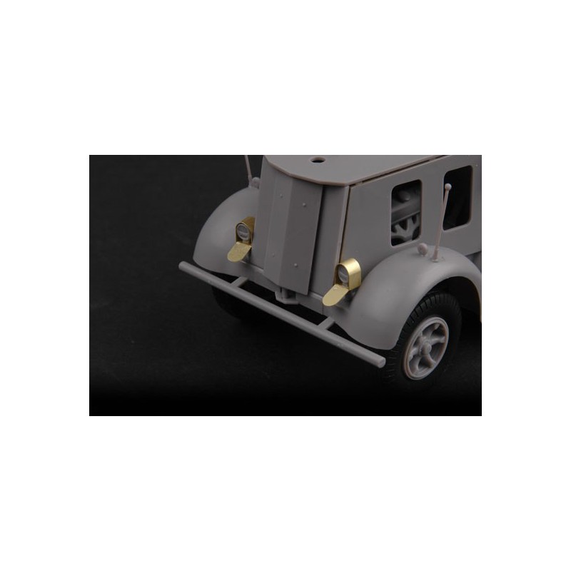 Plastic tank model 8.8cm flak 18 | Scientific-MHD