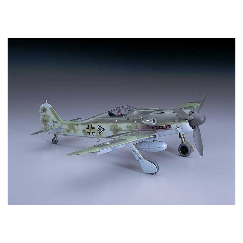 Plastic plane model Focke Wulfe 190D-9 (ST19) 1/32 | Scientific-MHD