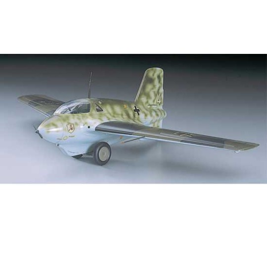 Plastic plane model Me 163B Komet 1/32 1/32 Plastic plane model Me 163B Komet 1/32 1/32 | Scientific-MHD