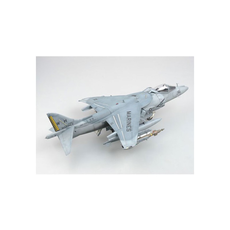 Plastic plane model AV-8B Harrier II | Scientific-MHD
