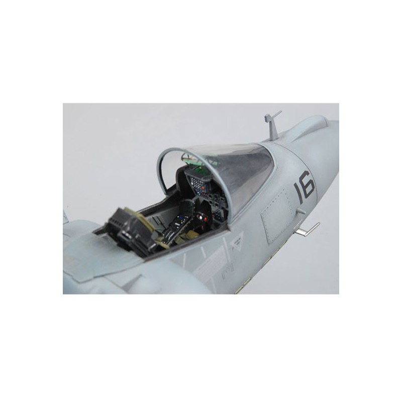 Plastic plane model AV-8B Harrier II | Scientific-MHD